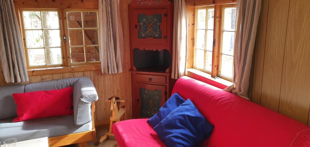 Vennesla Cabin In The Woods, Lolandsvannet Near Kristiansand מראה חיצוני תמונה